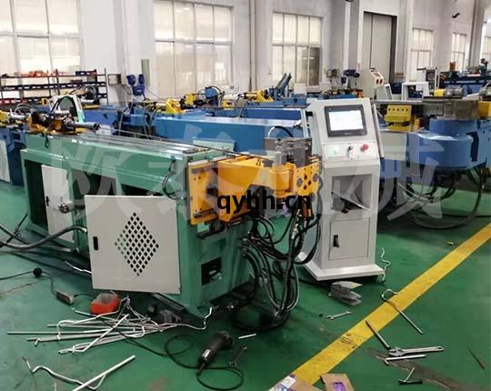 18CNC全(quan)自動(dong)數(shu)控彎管(guan)機