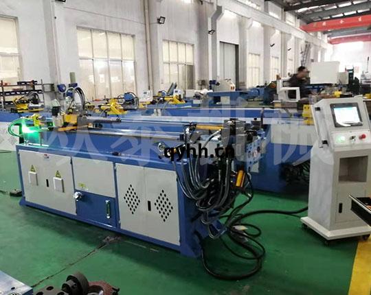 25CNC全自(zi)動數(shu)控(kong)彎(wan)管(guan)機(ji)