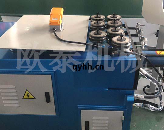 OT-七輪滾(gun)圓(yuan)機